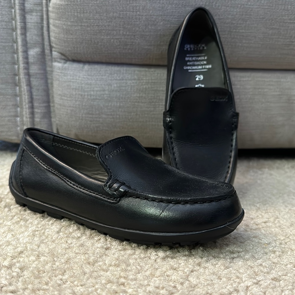 Boys Geox New Fast Driving Shoe-Uniform Shoe Toddler-Size EU29/US 11